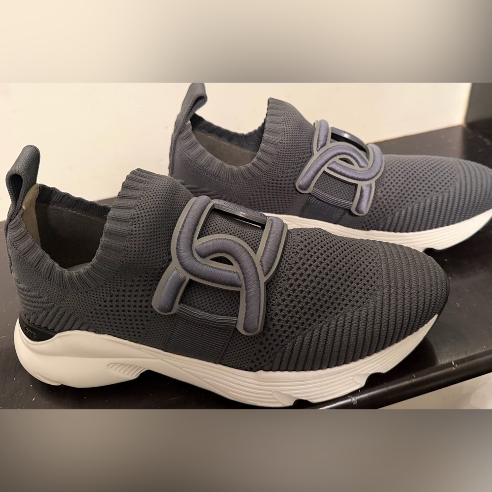 Charcoal Knit Women's Sneakers